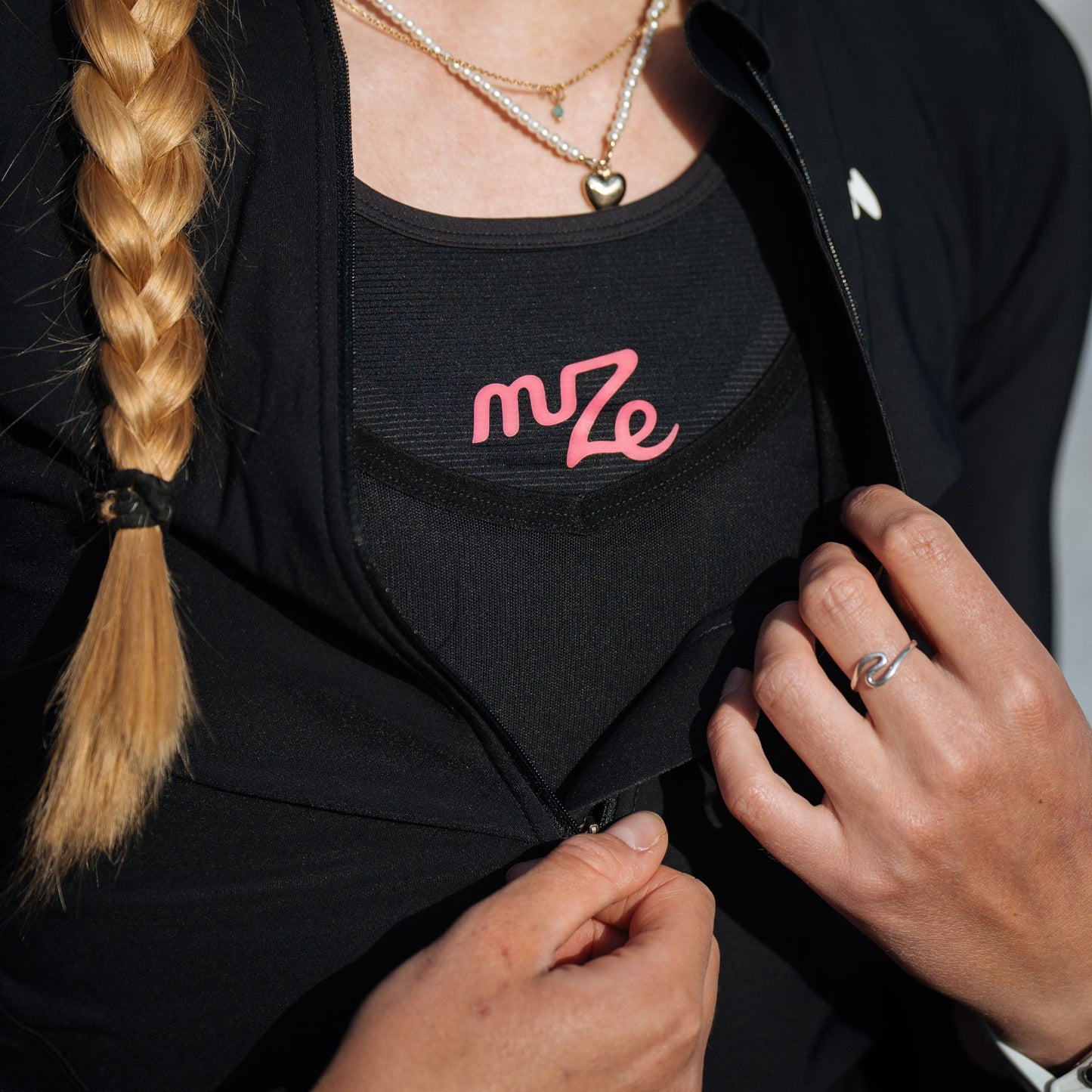 "Hot ‘n’ Cold" Cycling Base Layer