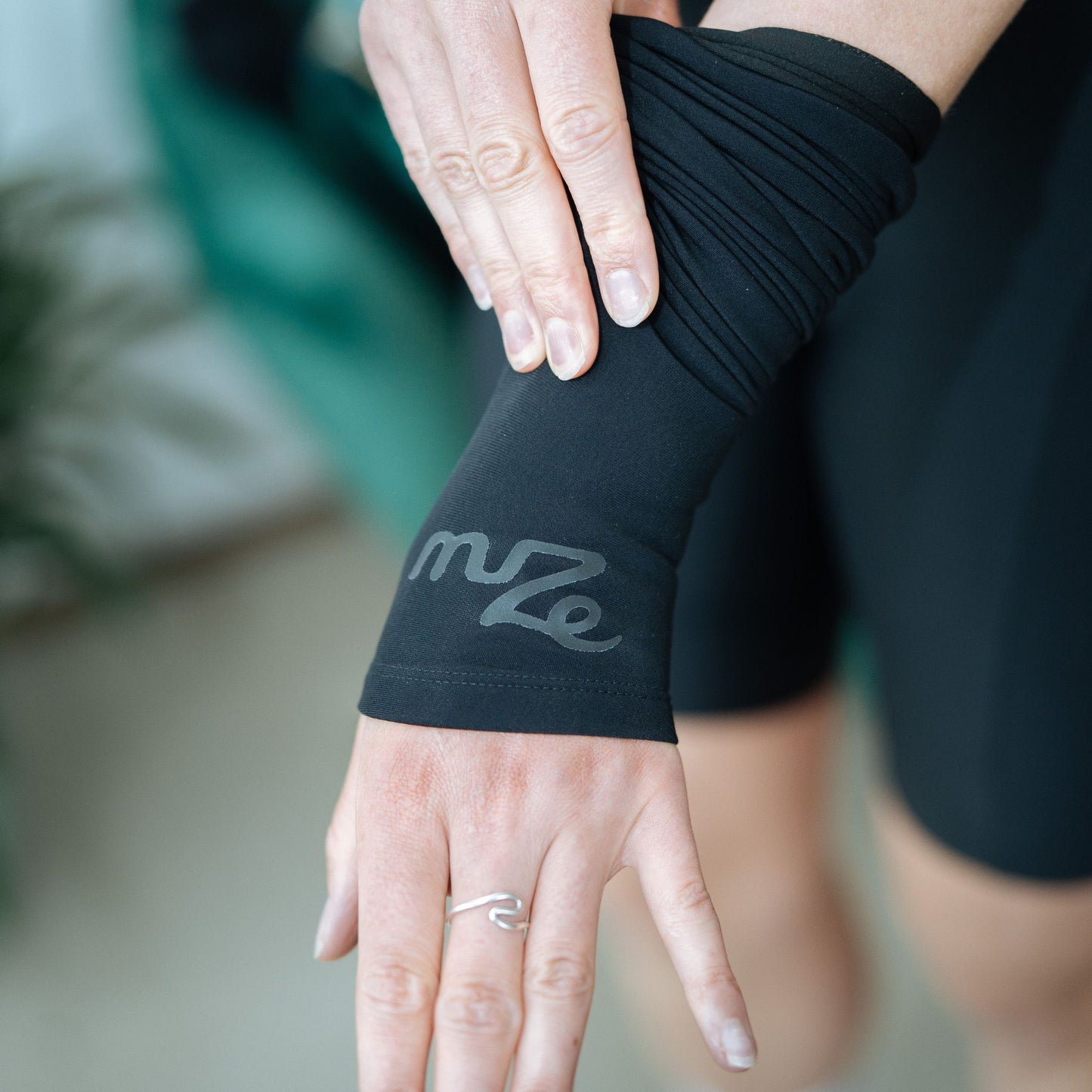 "No Bumps" Cycling Arm Warmers
